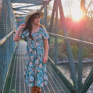 Meet your Posher, Reagan